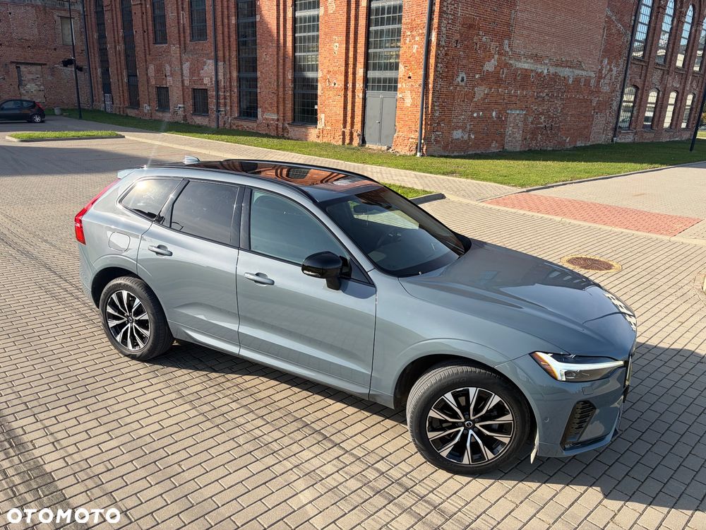 Volvo Xc60 2023 photo 2