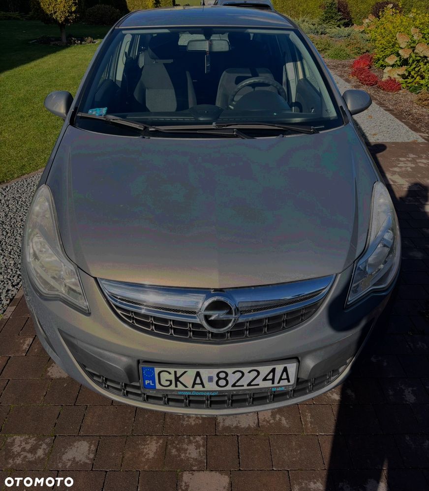 Opel Corsa 1.2 16V Cosmo - 4