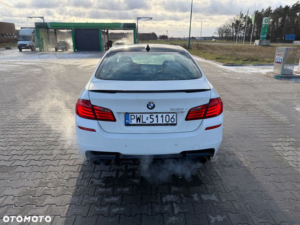 BMW Seria 5 535i - 6
