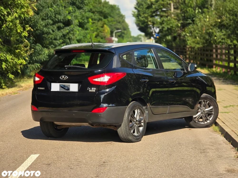 Hyundai ix35 1.7 CRDi 2WD Fifa World Cup Edition - 4