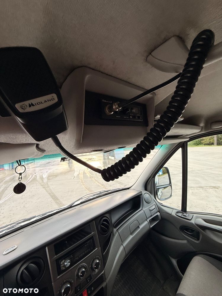 Iveco DAILY 35S17 - 14