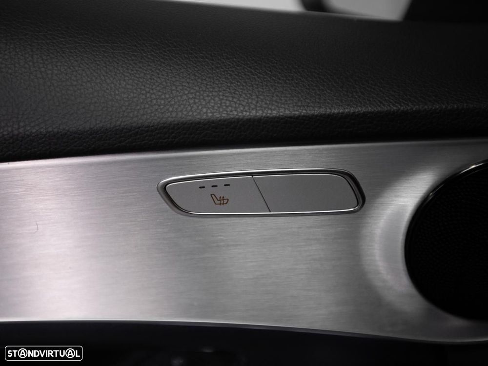 Mercedes-Benz C 300 de AMG Line - 13