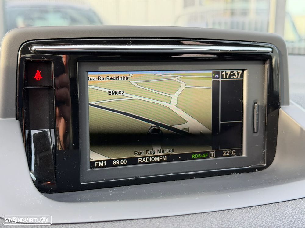 Renault Mégane Sport Tourer dCi 110 FAP EDC LIMITED - 27