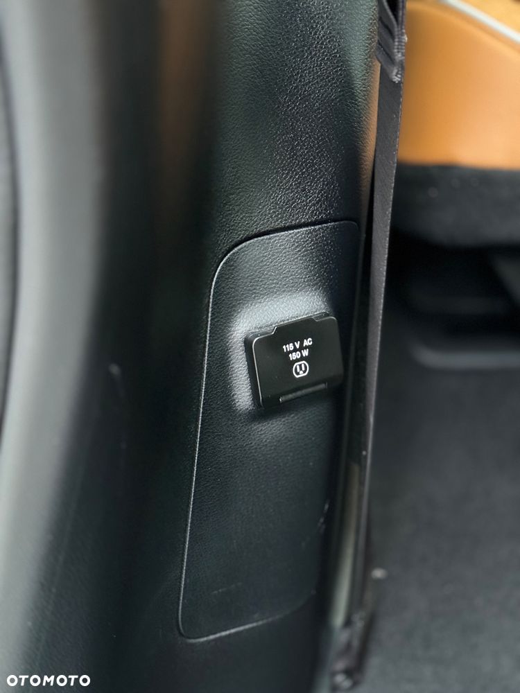 Chrysler Pacifica - 30