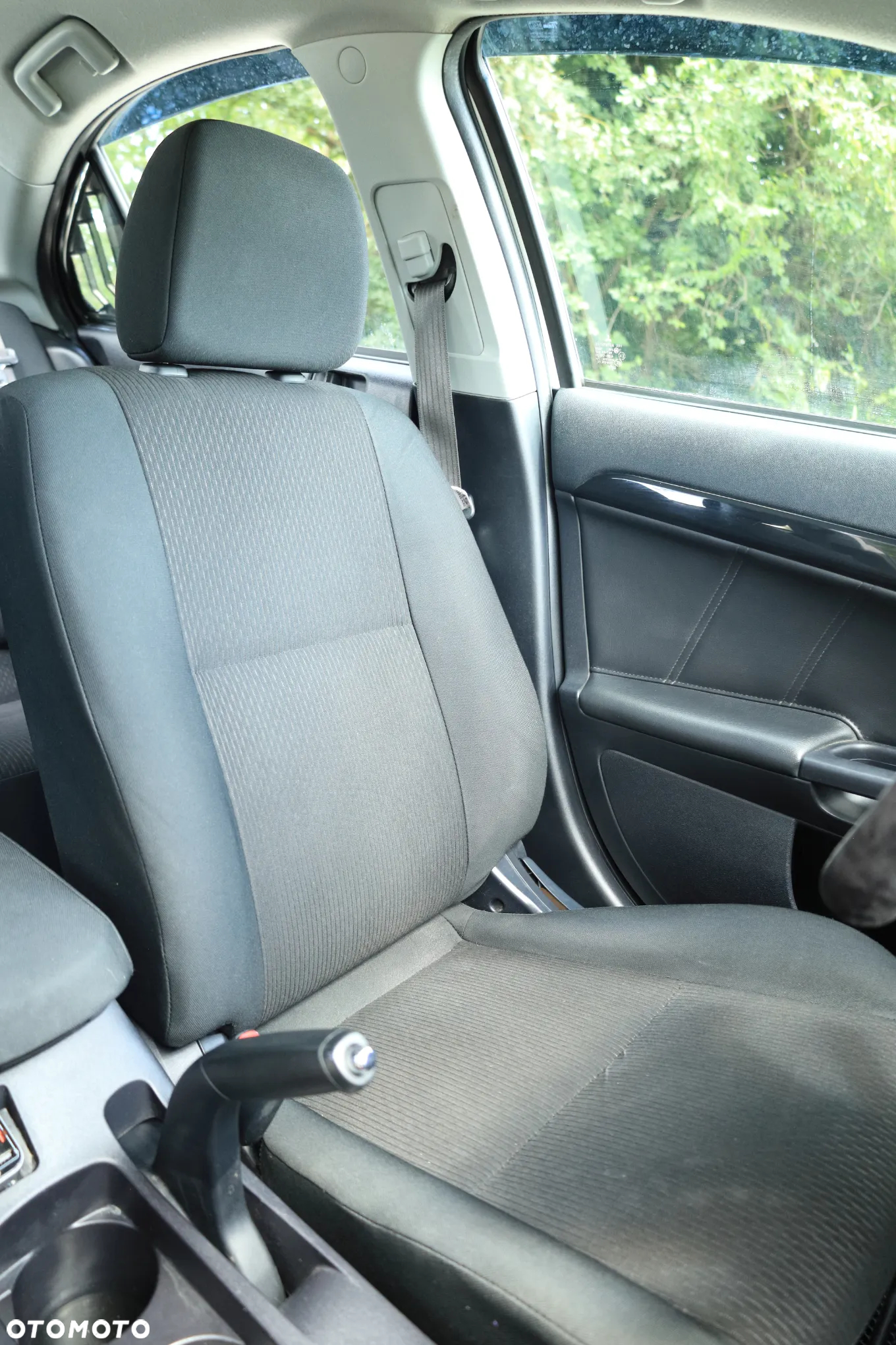 Mitsubishi Lancer 1.6 Invite - 31