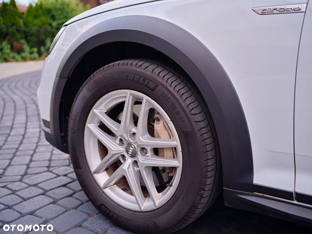 Audi A4 Allroad 45 TFSI Quattro S tronic - 29