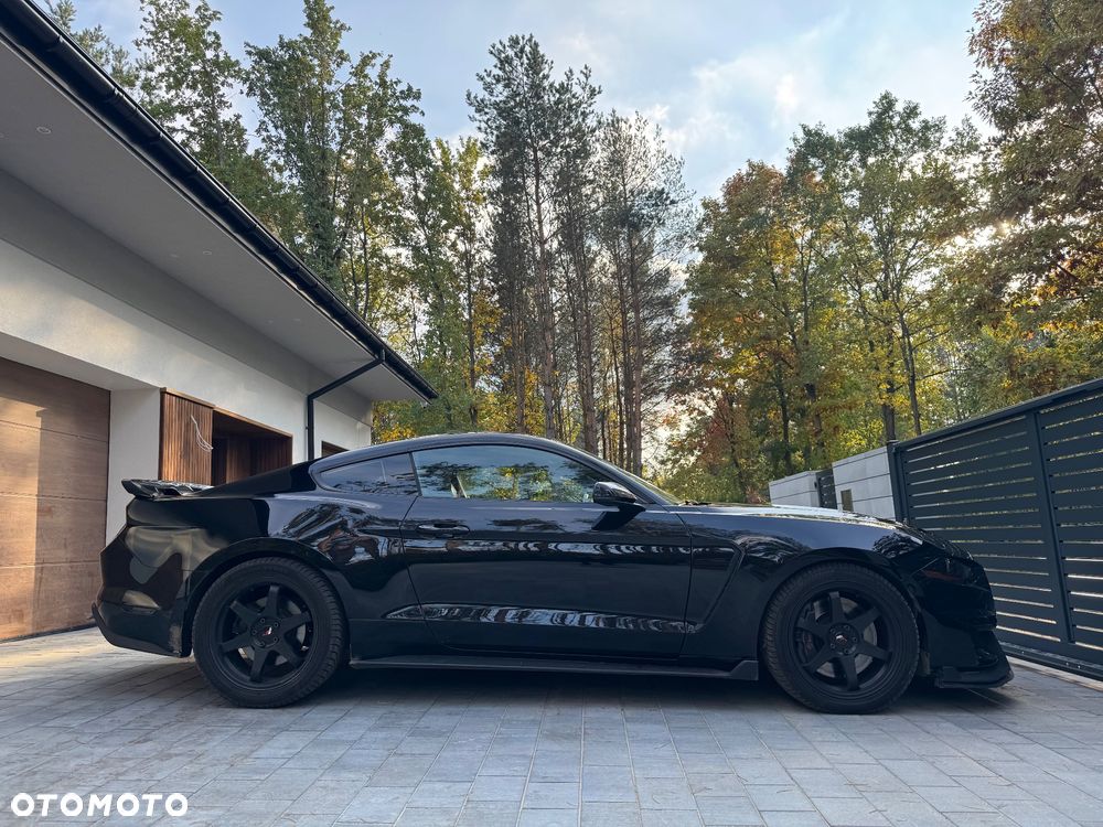 Ford Mustang 2019 photo 3