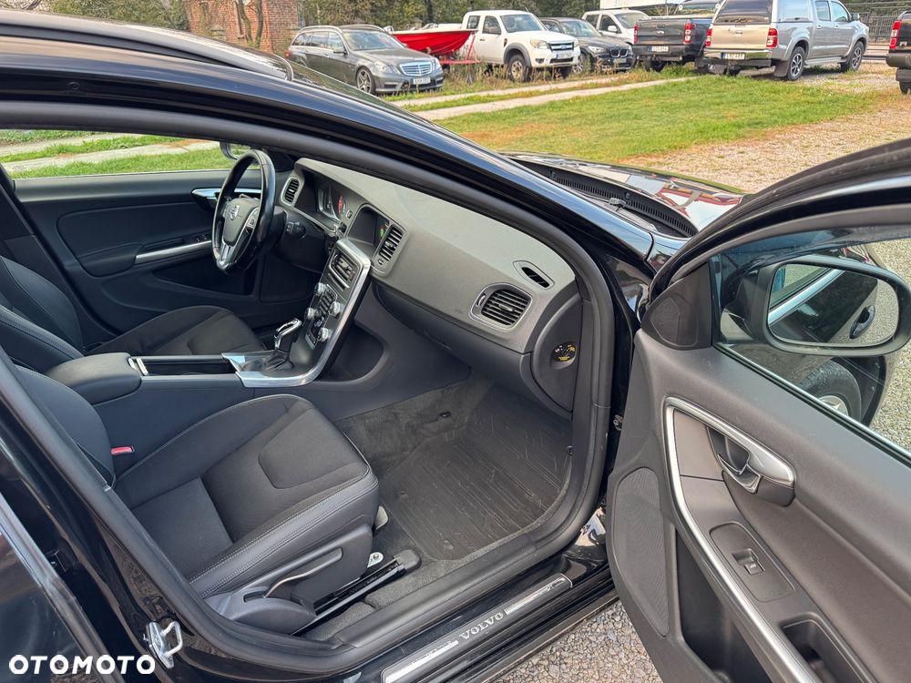 Volvo V60 - 11
