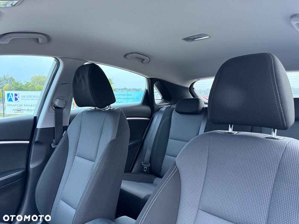 Hyundai i30 blue 1.6 GDI YES Gold - 32