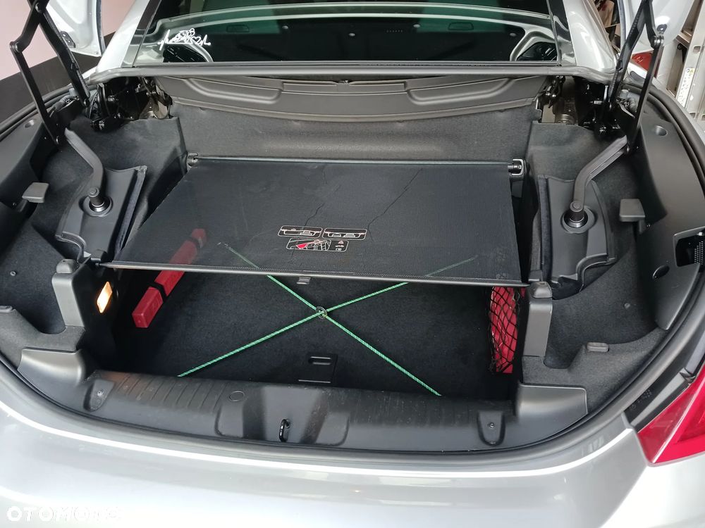 Peugeot 308 CC 1.6 Sport - 11