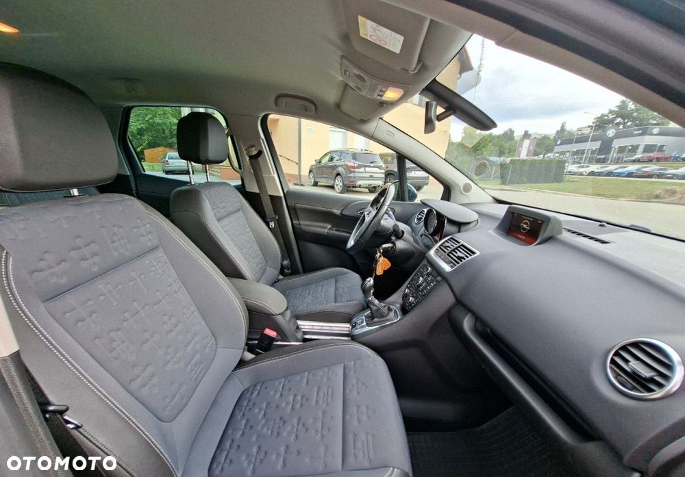 Opel Meriva - 14