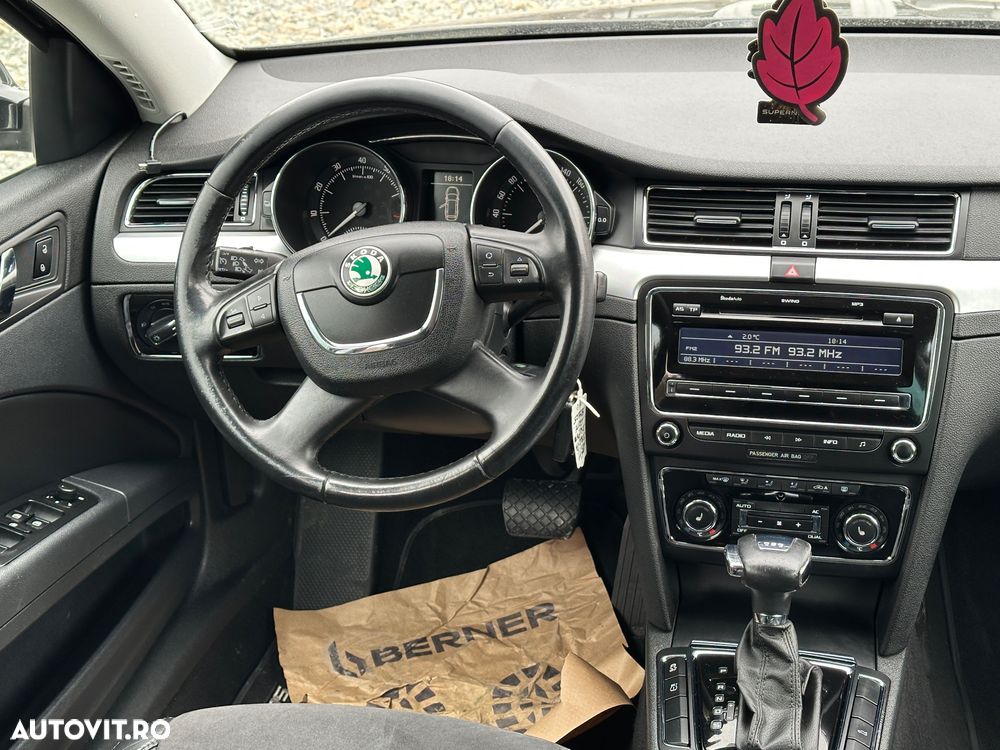 Skoda Superb 1.8 TSI DSG FAMILY - 17