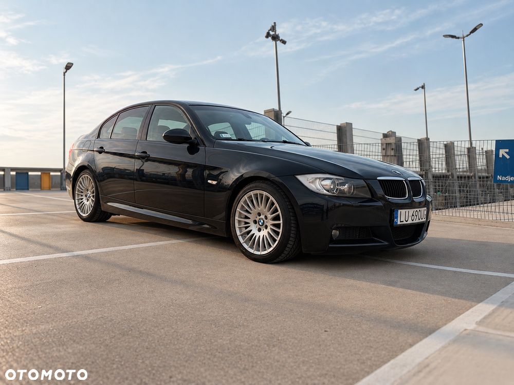 BMW Seria 3 320i - 1