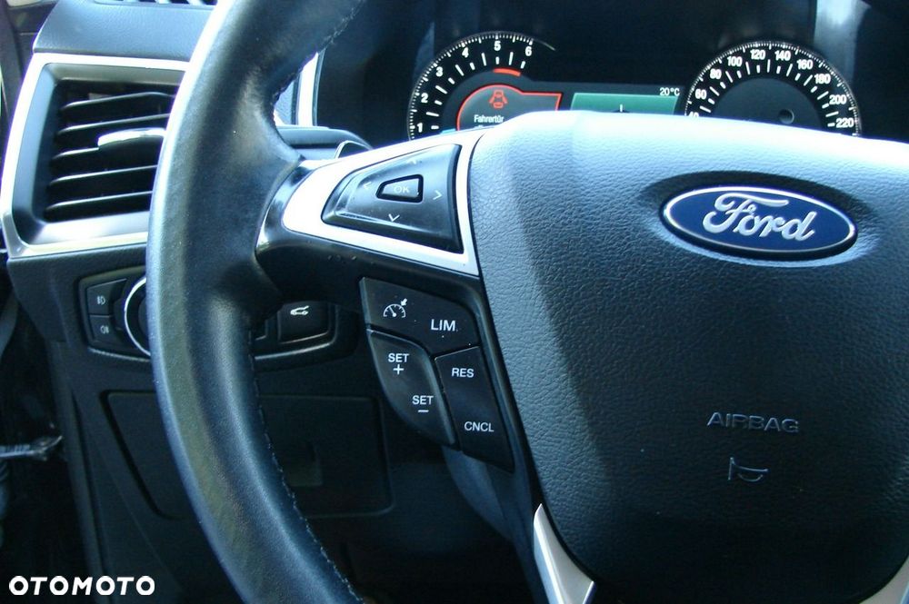 Ford S-Max - 18
