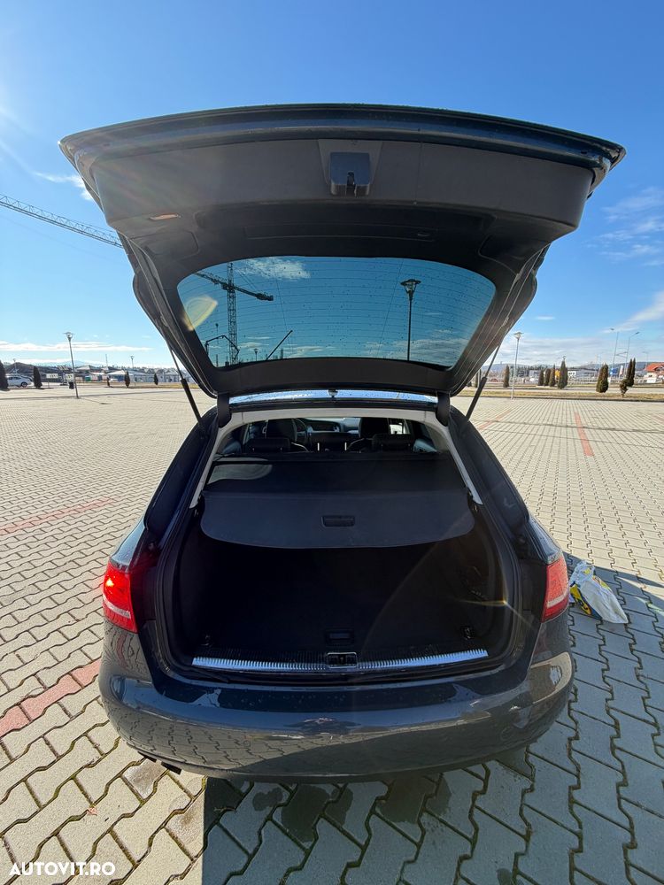 Audi A4 2.0 TDI B8 Quattro - 11