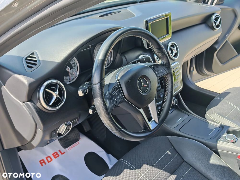 Mercedes-Benz Klasa A 200 CDI (BlueEFFICIENCY) 7G-DCT Style - 25