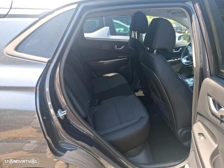 Hyundai Kauai 39 kWh Premium - 9