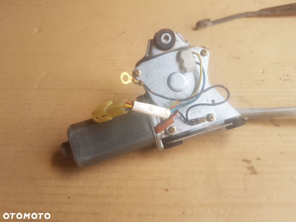 Suzuki Swift EA mechanizm ramię wycieraczki szyby tylnej - 8