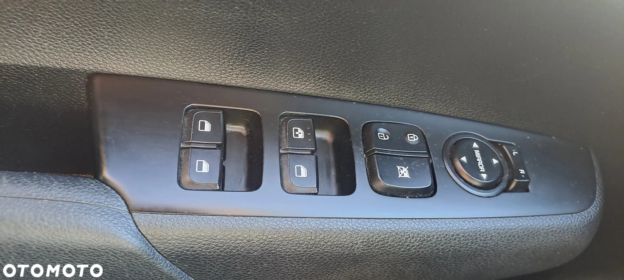 Kia Picanto 1.0 M - 10