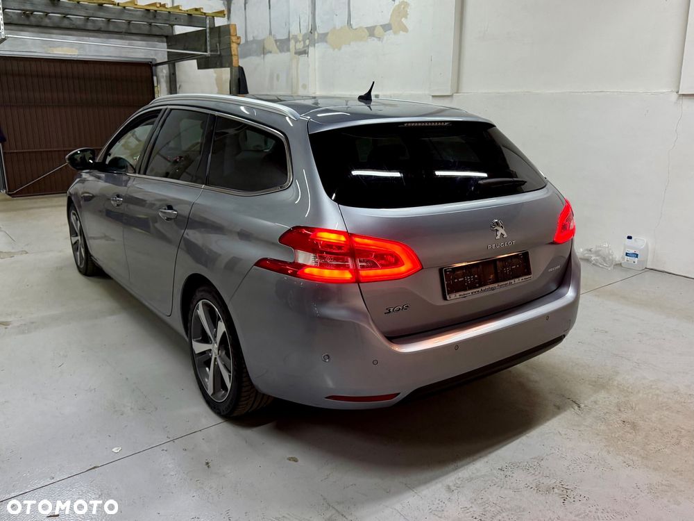 Peugeot 308 - 5