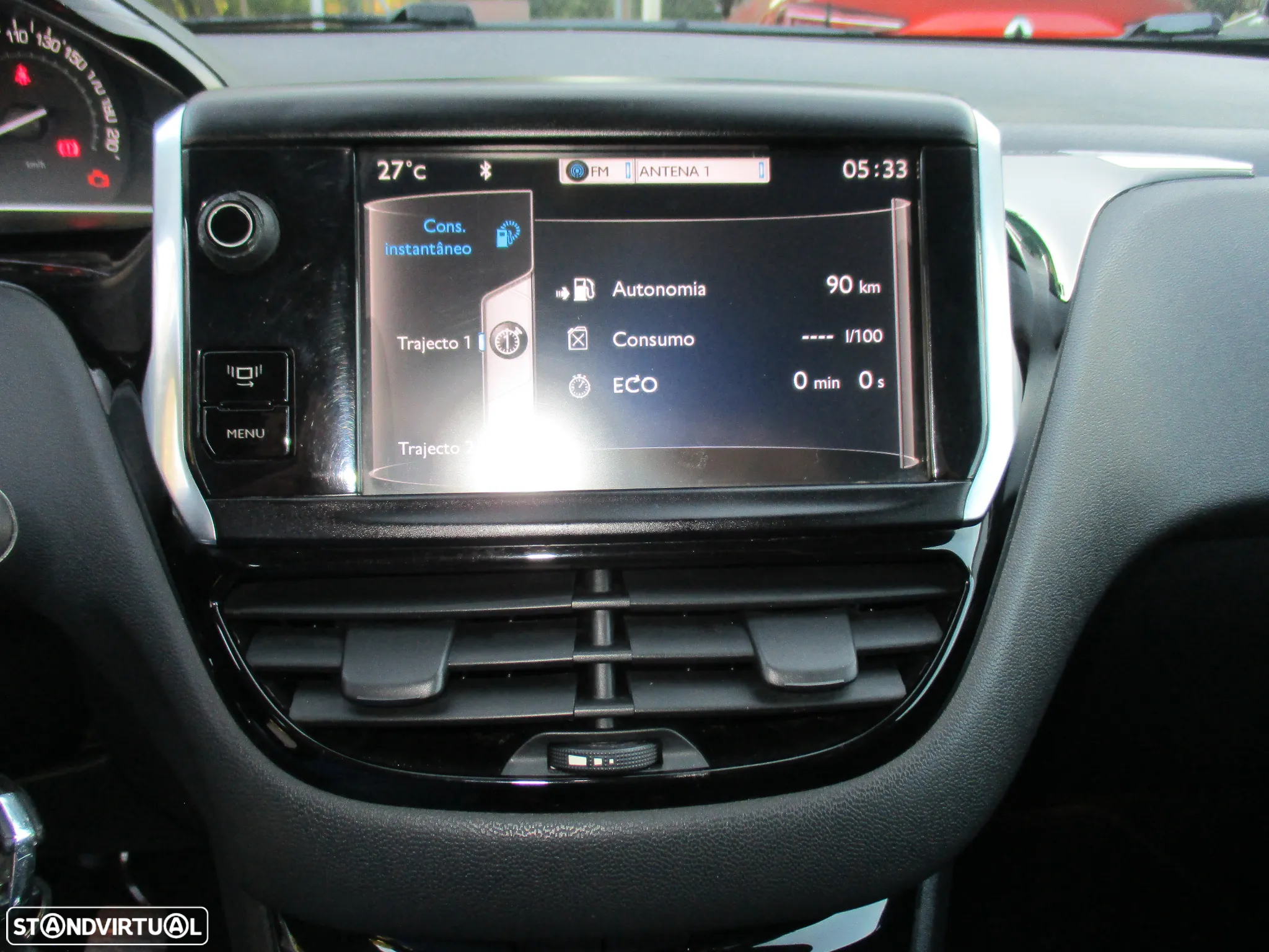 Peugeot 208 1.6 e-HDi Allure - 12