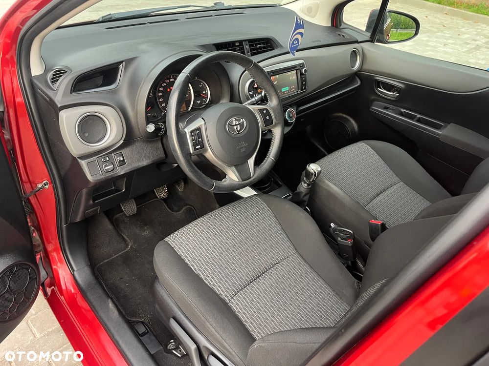 Toyota Yaris 1.33 VVT-i Edition 2014 - 8