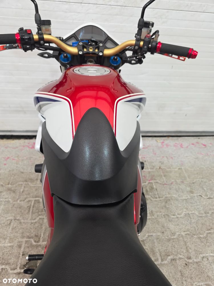 Honda CB - 26