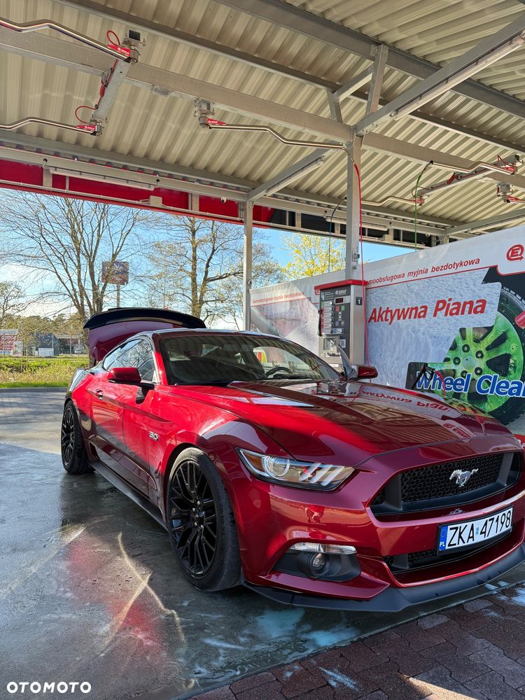 Ford Mustang 5.0 V8 GT - 4