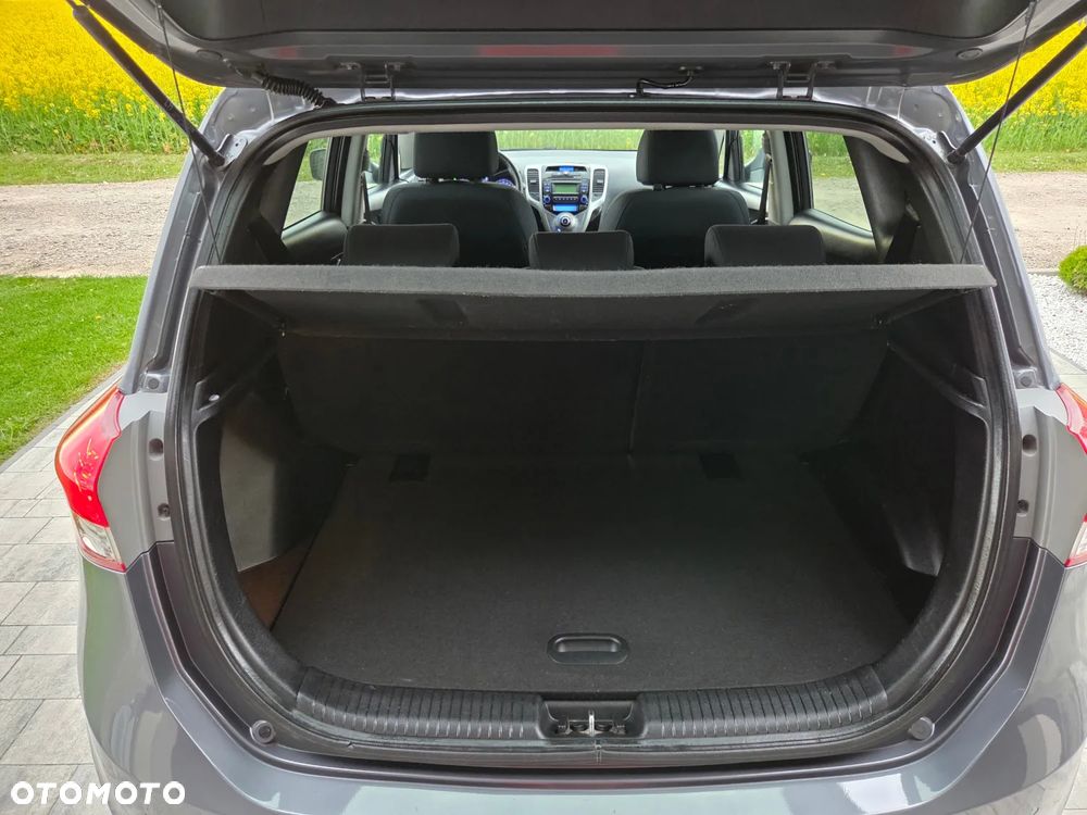 Hyundai ix20 1.4 CRDi Trend - 17