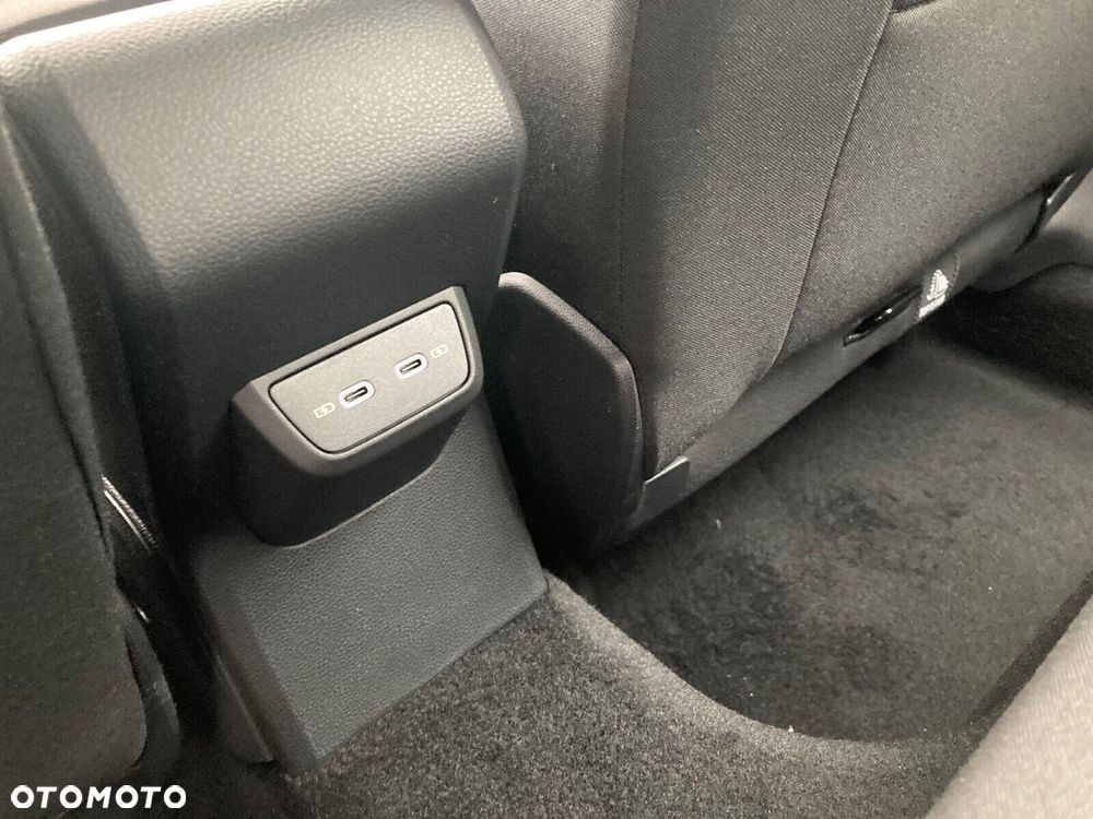 Volkswagen Taigo - 11