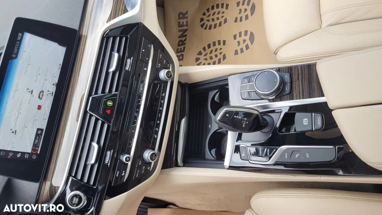 BMW Seria 5 530e iPerformance Aut. - 40