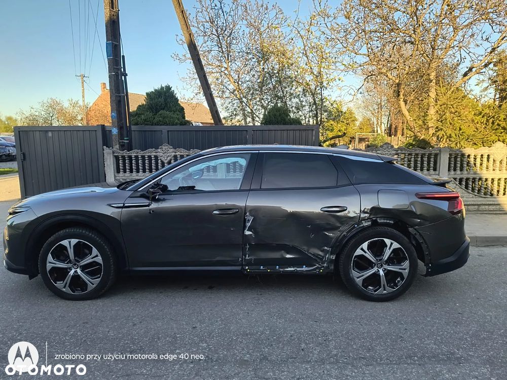 Citroën C5X 1.6 PHEV 225 Plus EAT8 - 11