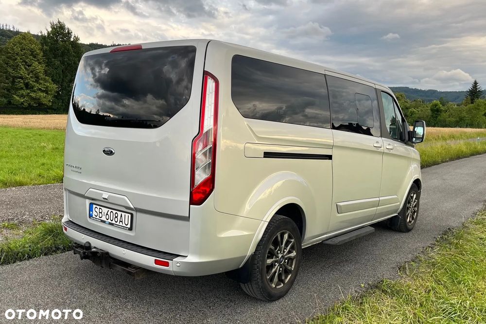 Ford Tourneo Custom 2.0 EcoBlue L2 Titanium SelectShift - 6