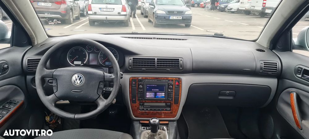 Volkswagen Passat 1.9TDI Highline - 18