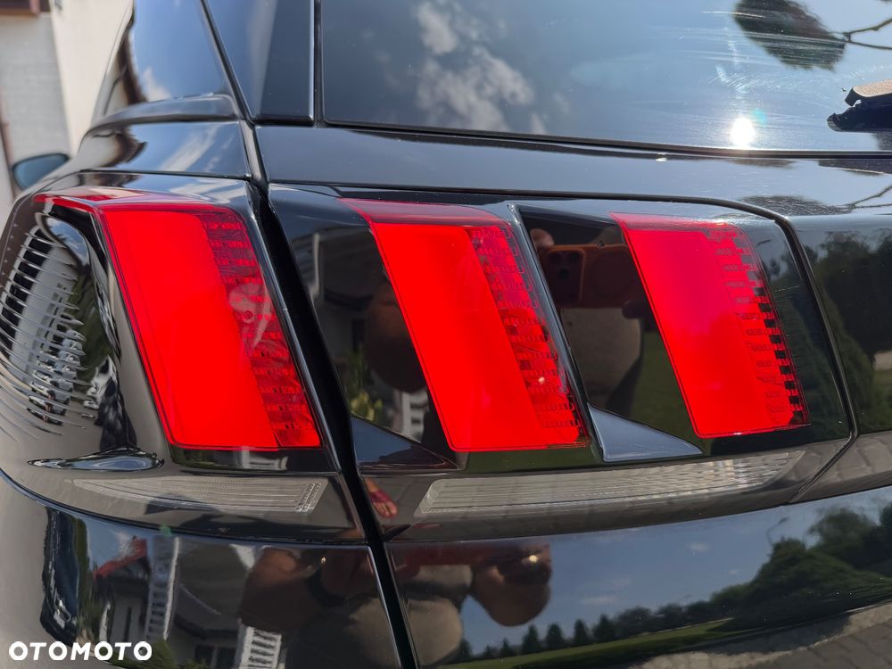 Peugeot 3008 1.6 BlueHDi Allure S&S - 28