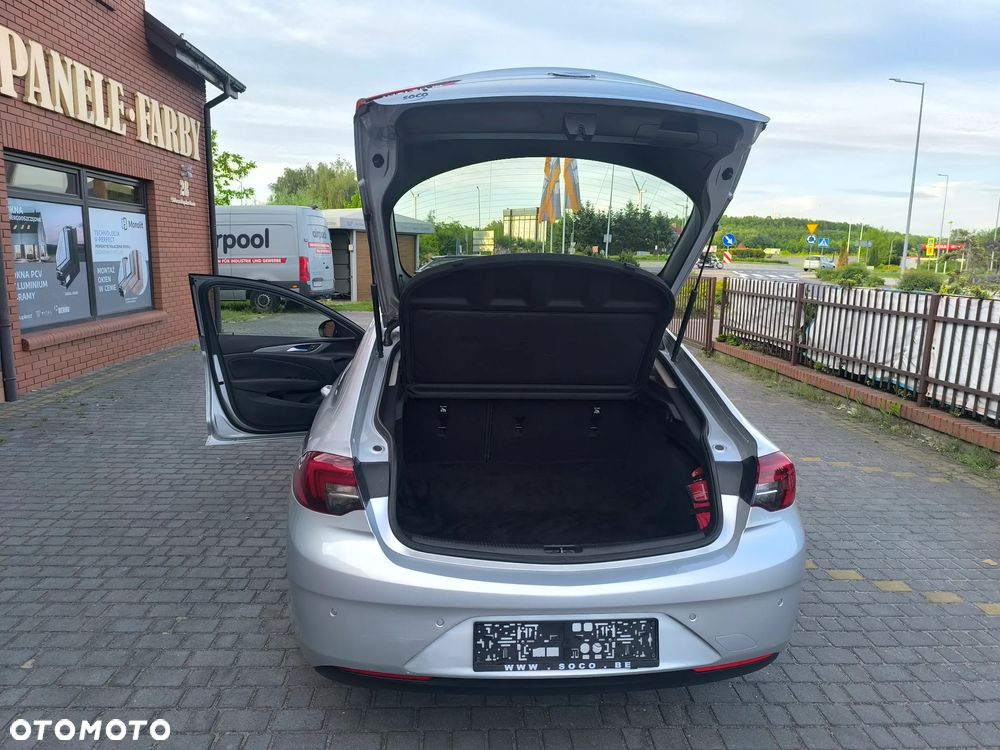 Opel Insignia - 8