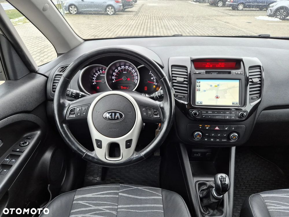 Kia Venga 1.6 L - 23