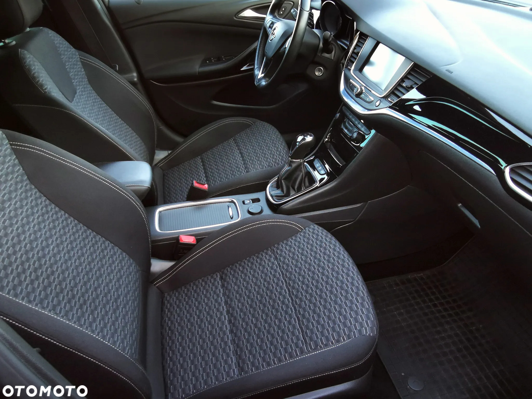 Opel Astra 1.4 Turbo Innovation - 22