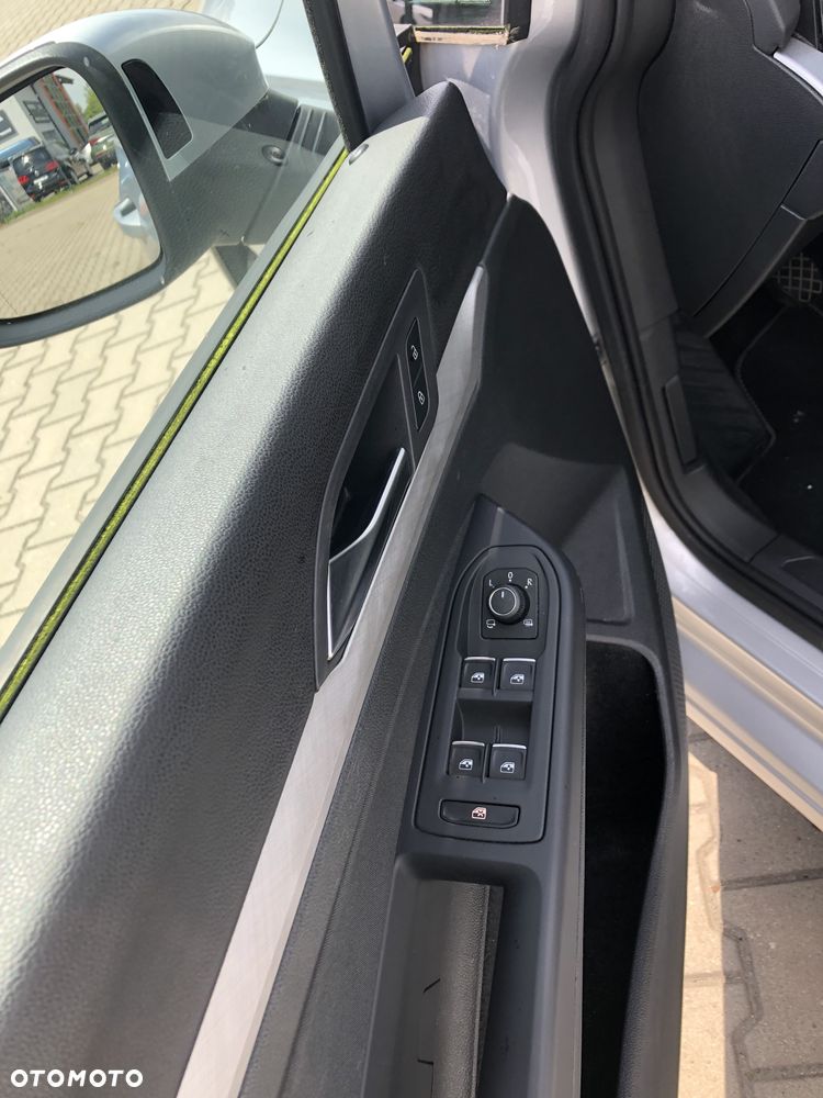 Volkswagen Golf Variant 2.0 TDI Life - 13