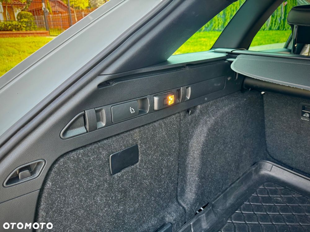 Skoda Superb 2.0 TDI SCR Sportline DSG - 5