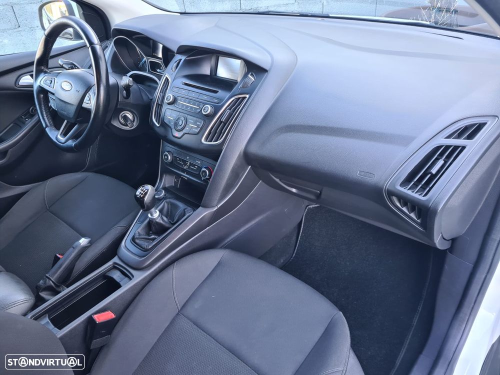 Ford Focus SW 1.5 TDCi Trend ECOnetic - 7