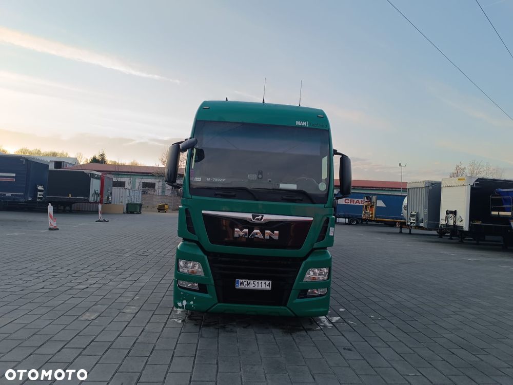 MAN TGX - 16
