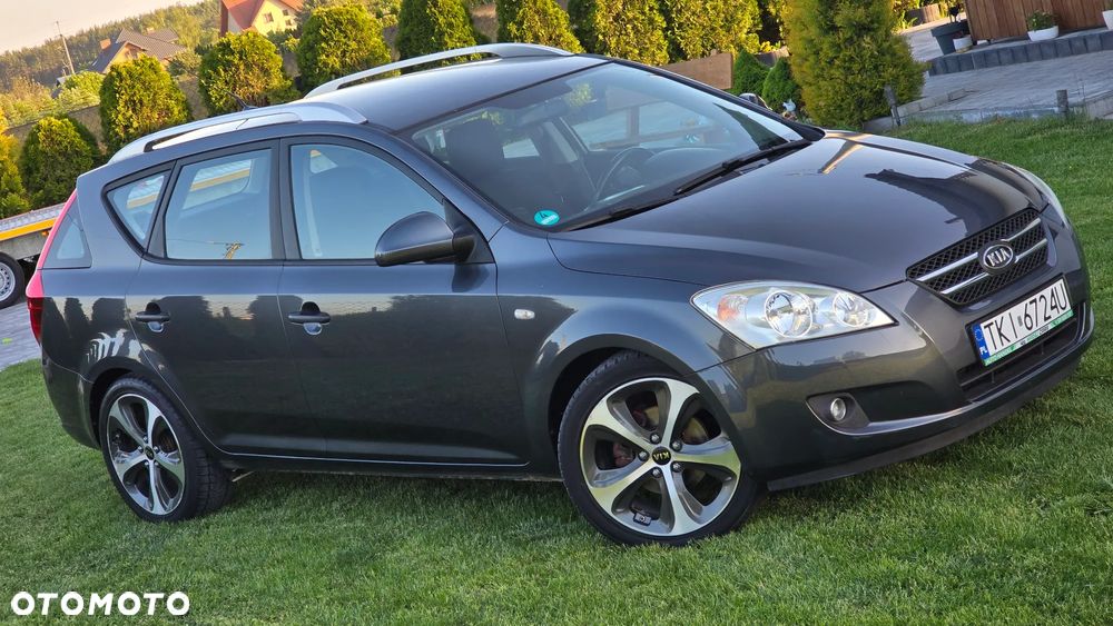 Kia Ceed 1.4 CVVT Attract - 4