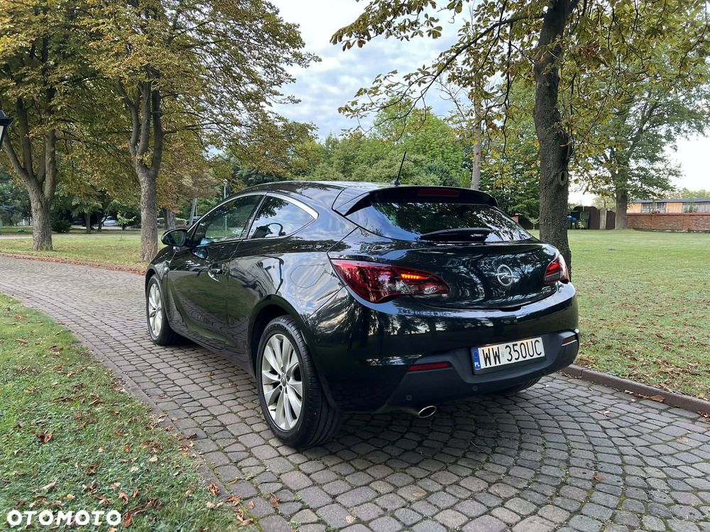Opel Astra 2.0 CDTI ecoFLEX Start/Stop Edition - 4