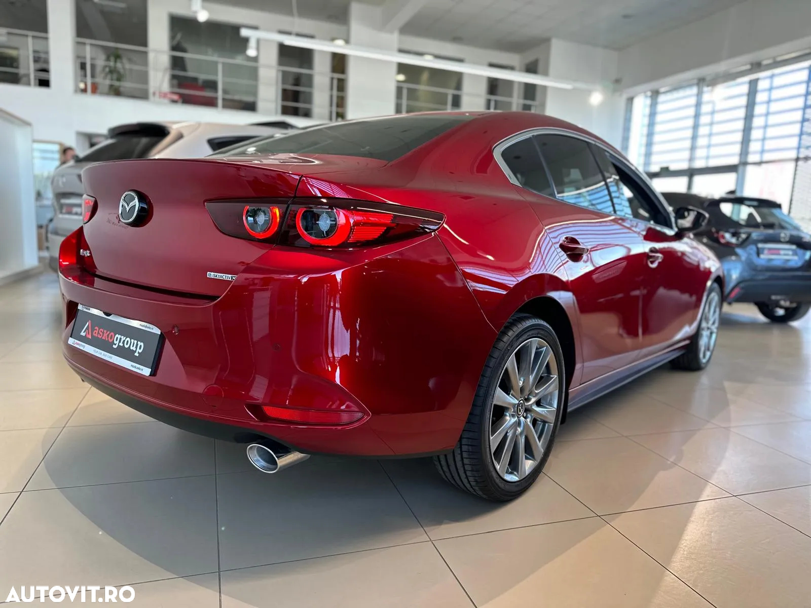 Mazda 3 e-Skyactiv X186 AT MHEV Exclusive-Line - 3