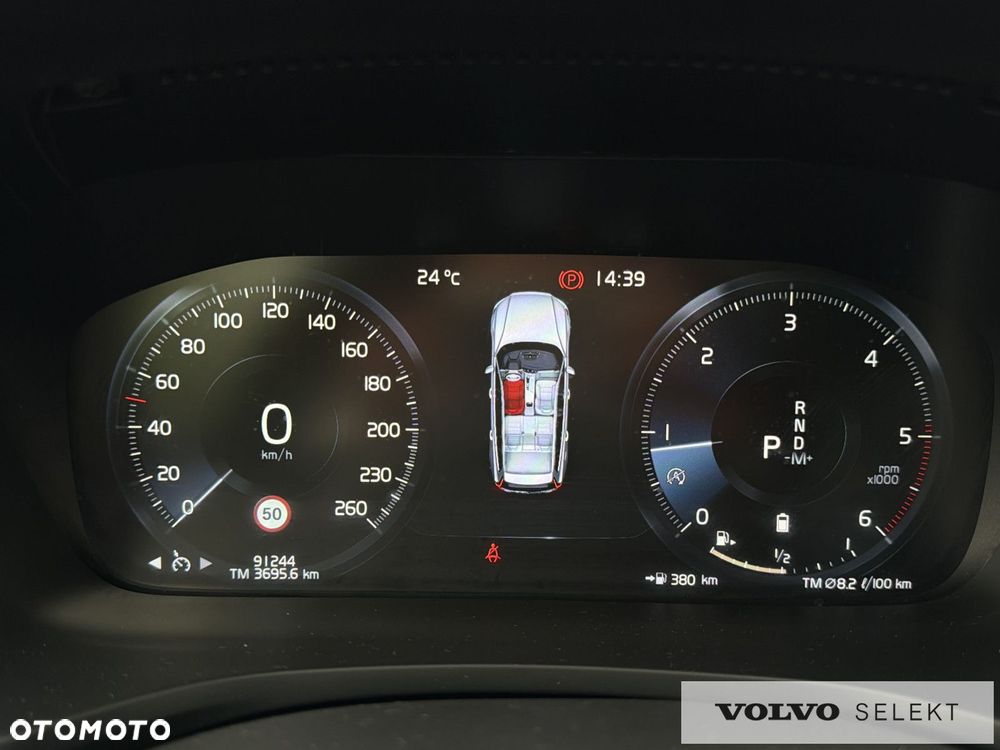 Volvo V60 Cross Country - 18