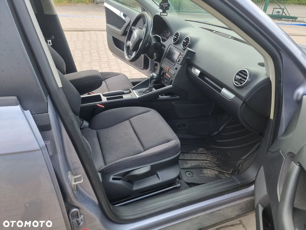 Audi A3 Sportback - 5