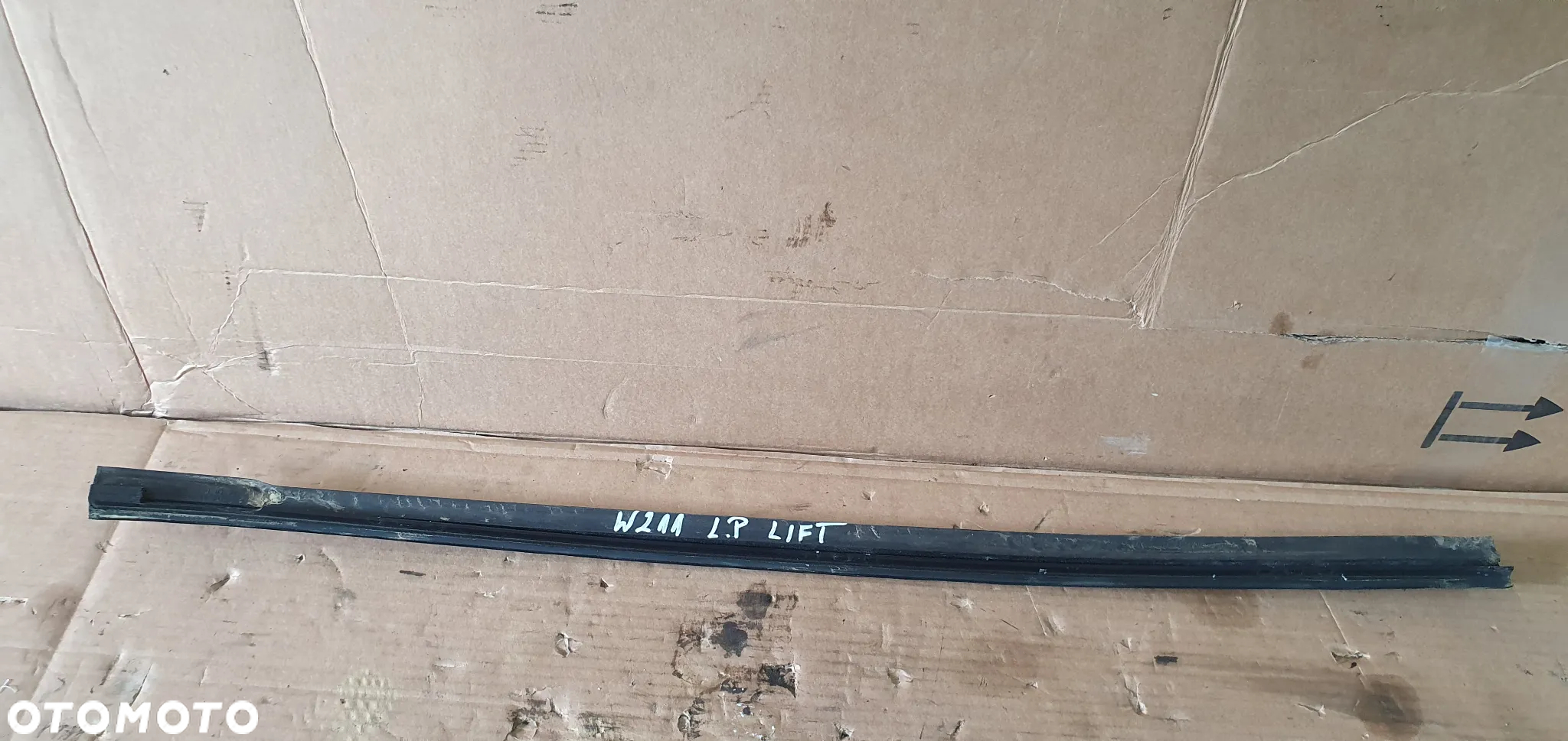 Listwa szyby czołowej lewy przód przednia lewa Mercedes E-Klasa W211 A2116901782 - 6