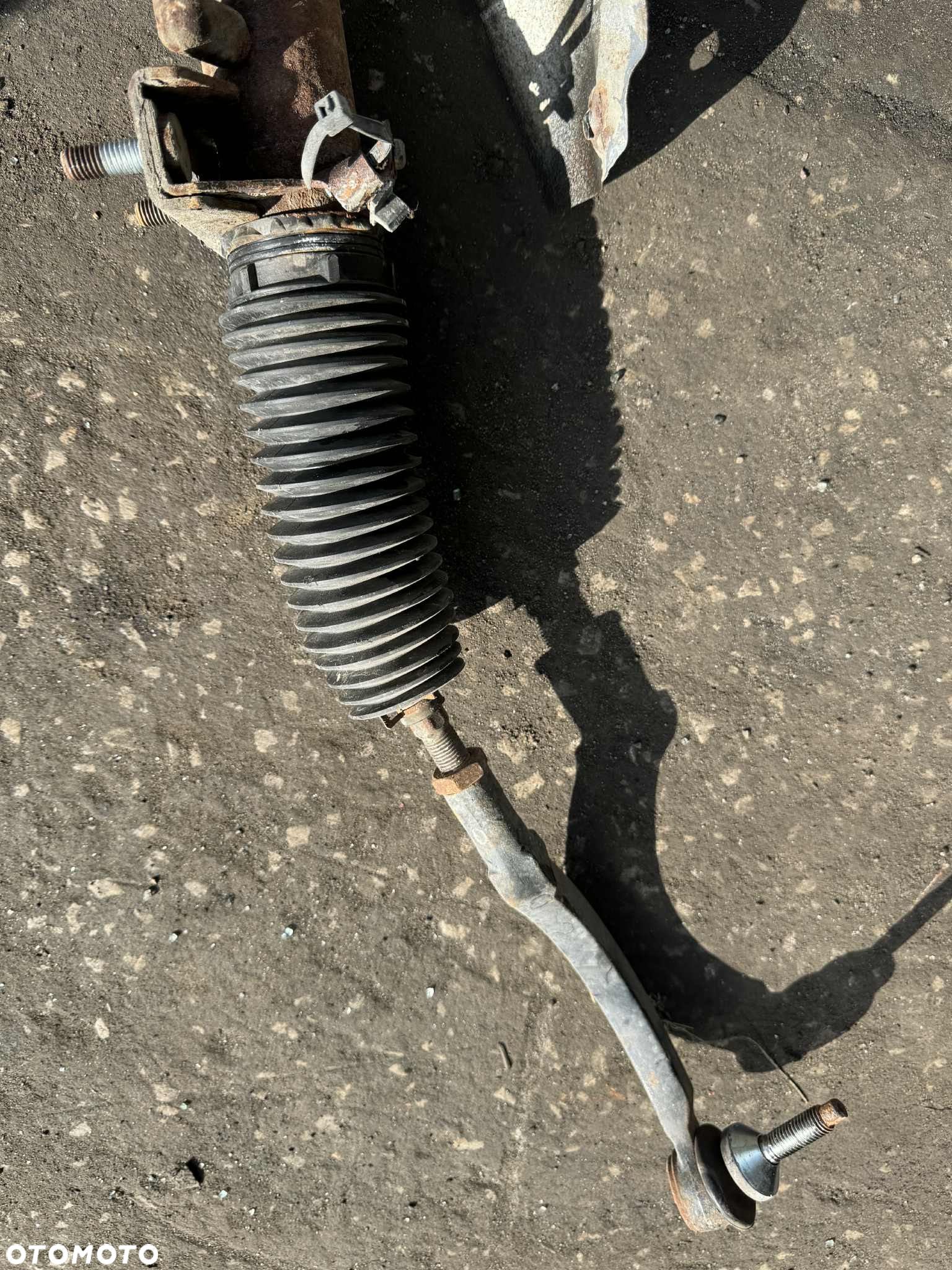 MAGLOWNICA VOLVO S80 P9492853 - 5
