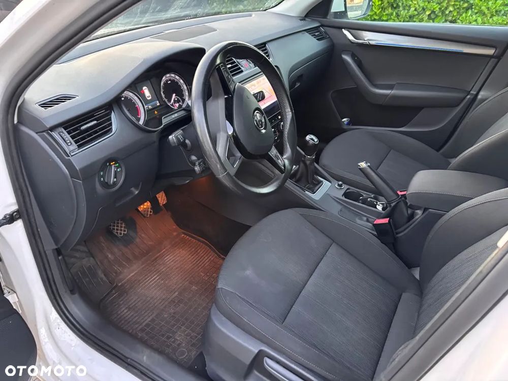 Skoda Octavia 2.0 TDI 4x4 Ambition - 10
